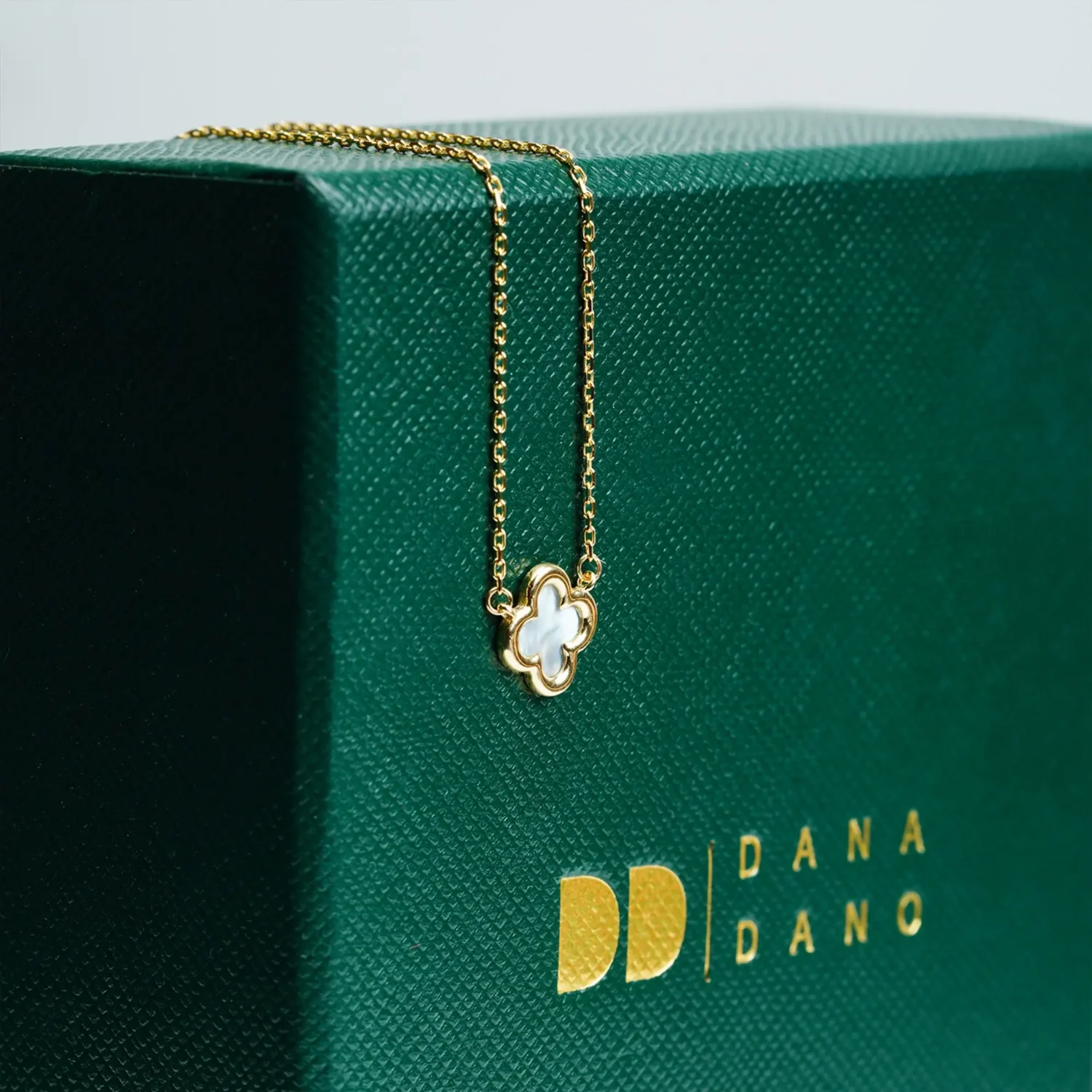 Clover Necklace 10x10mm 10K Gold - Image 2