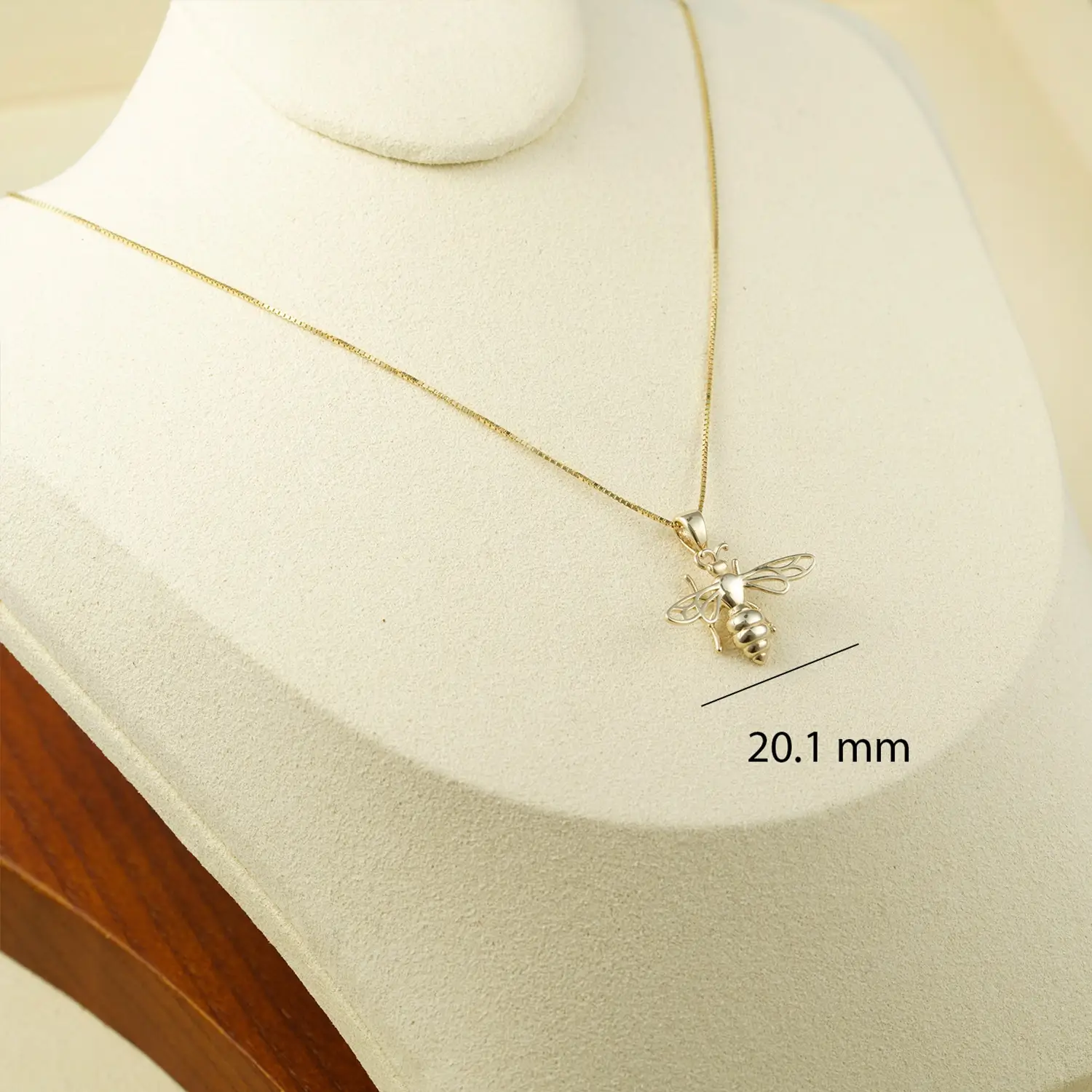 Bee Necklace 14x20mm 10K Gold 3