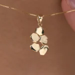 Rocks Necklace 17x12mm 10K Gold