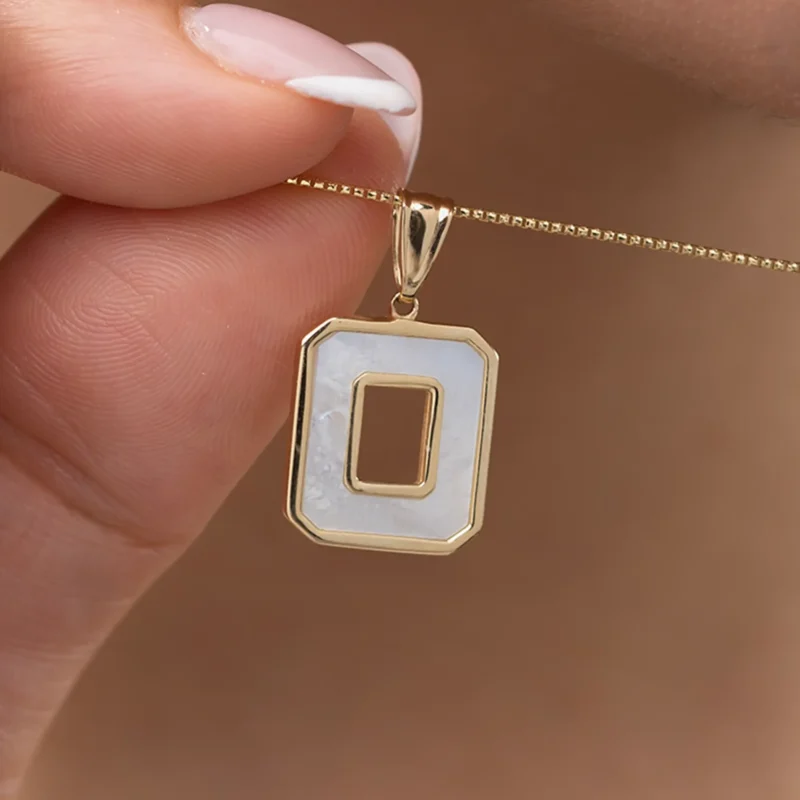 Square Pearl Necklace 15x13mm 14K Gold 19N