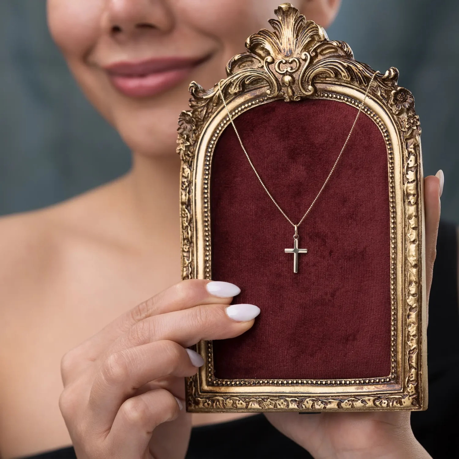 Cross Necklace 16mm 10K Gold - Image 3